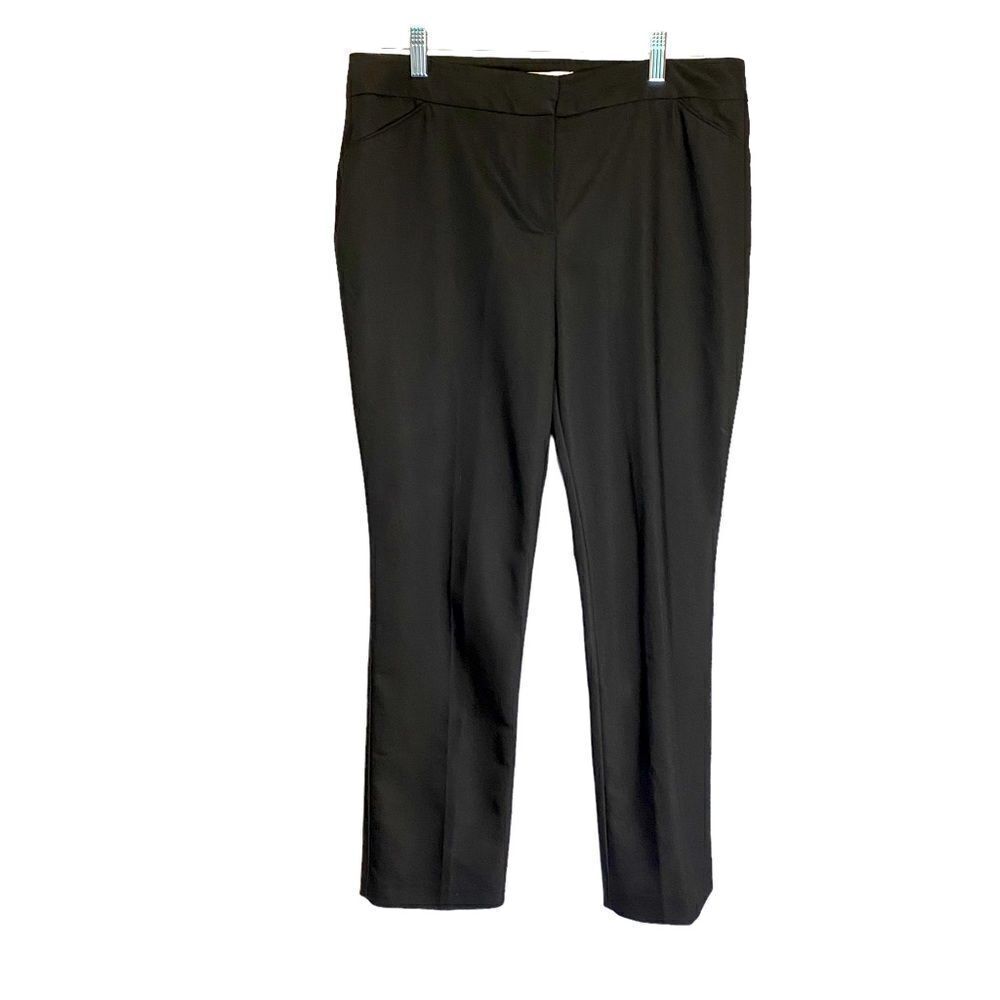 Chico's Black‎ Dress Pants 1.5 Short Flat Front with  Zipper & Button Closure